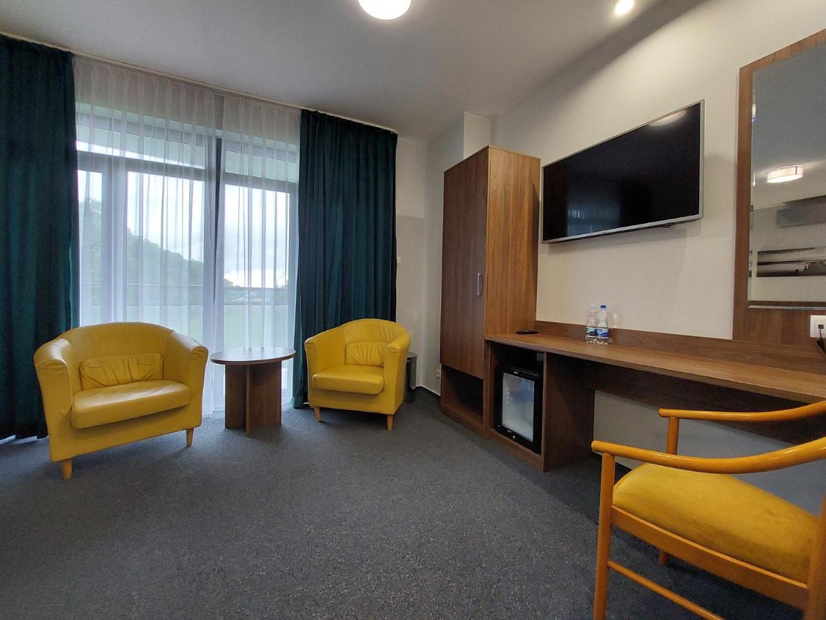Eurohotel Baniocha ภายนอก รูปภาพ