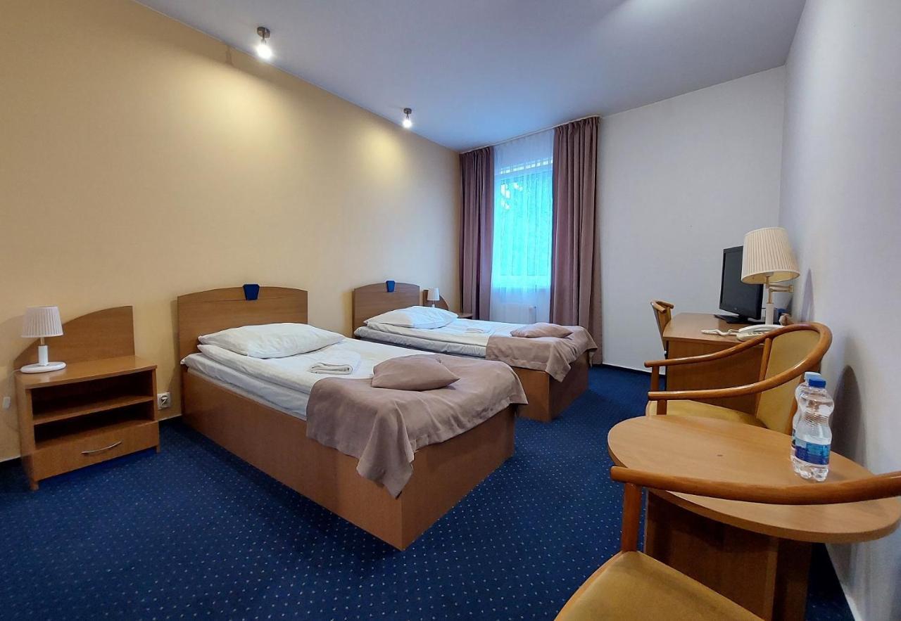 Eurohotel Baniocha ภายนอก รูปภาพ